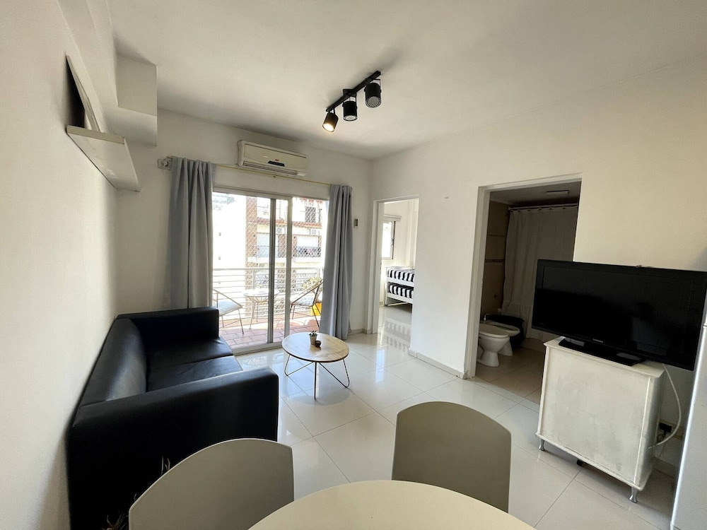 Palermo Queens: Where Urban Chic Meets Bohemian Charm