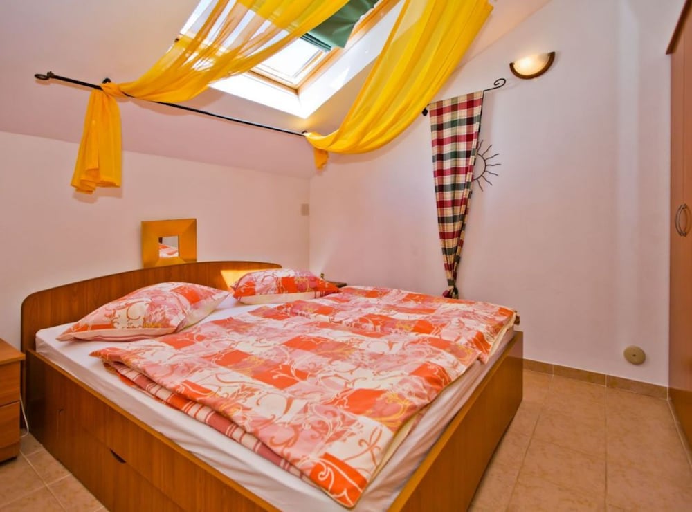 Charming and Sunny Hvar Apartments