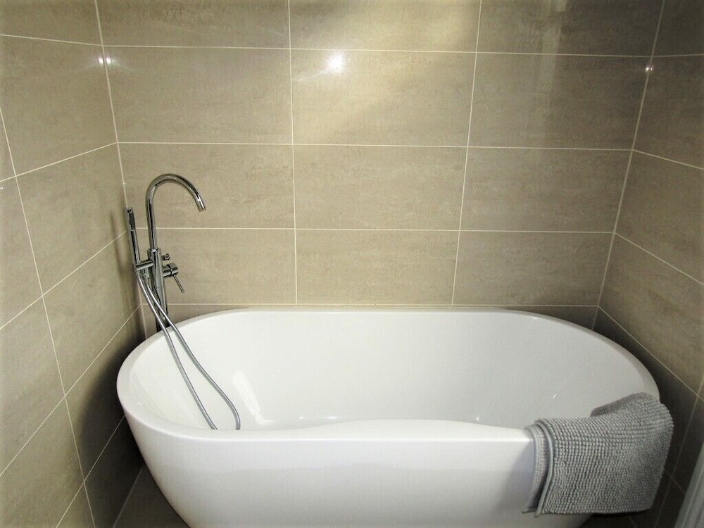 jacuzzi