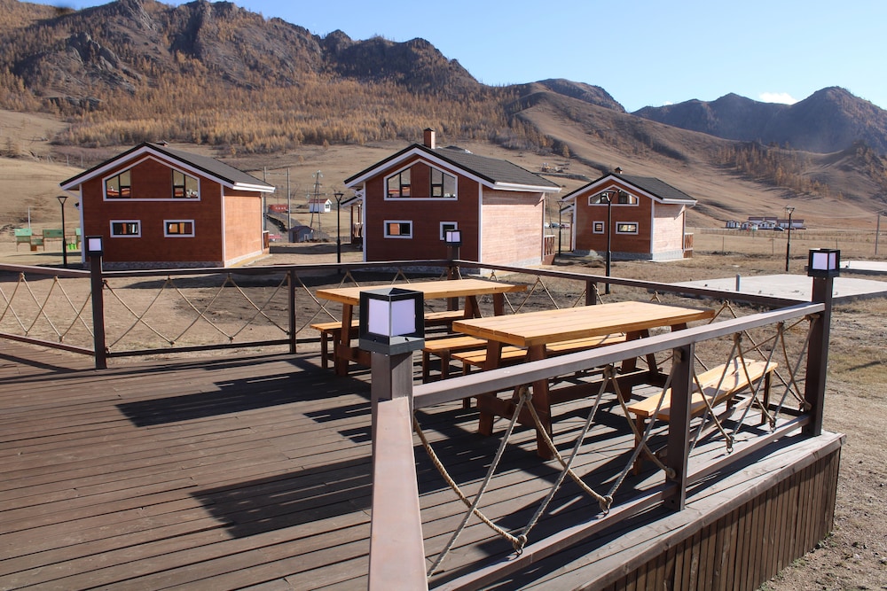 Khumug Tour Resort