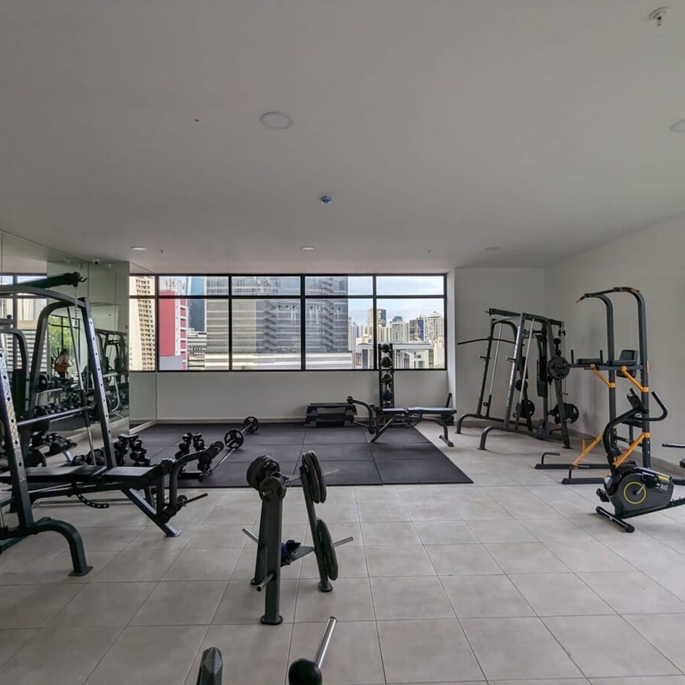 w Amazing 1BR With Beautiful View in Calle 50 view 5