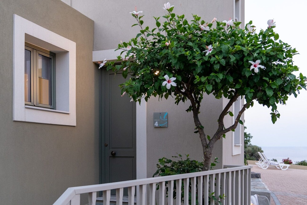 Blue View Villas
