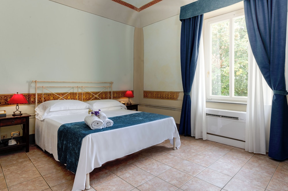Borgo San Martino Residence Hotel & SPA