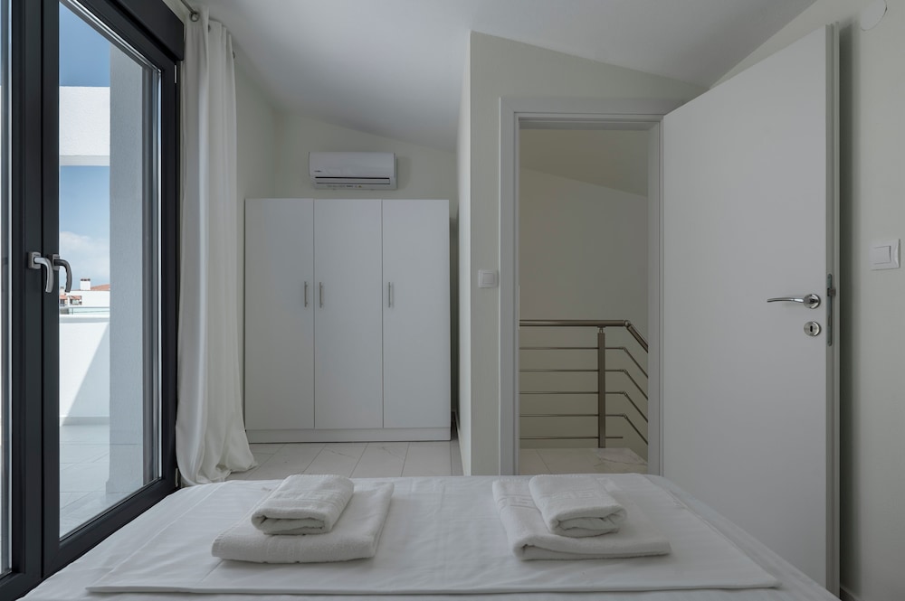 White Pearl Suites Halkidiki