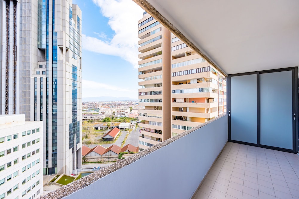Casa Kenzo With Parking by Napoliapartments