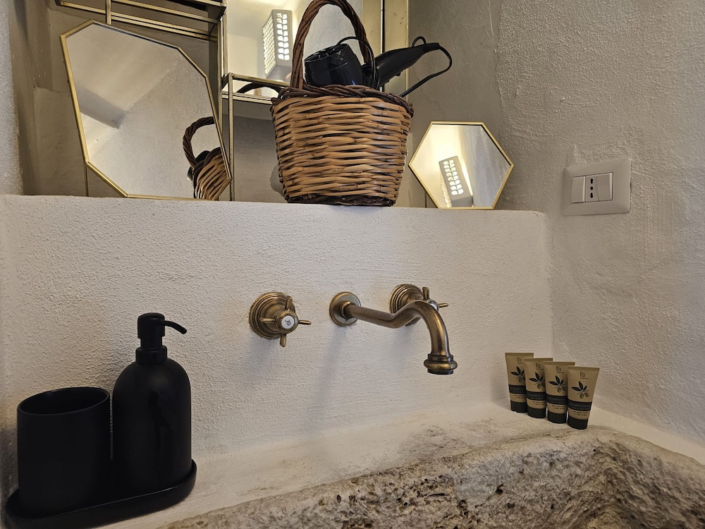 Fanali in Monopoli With 1 Bedrooms and 1 Bathrooms