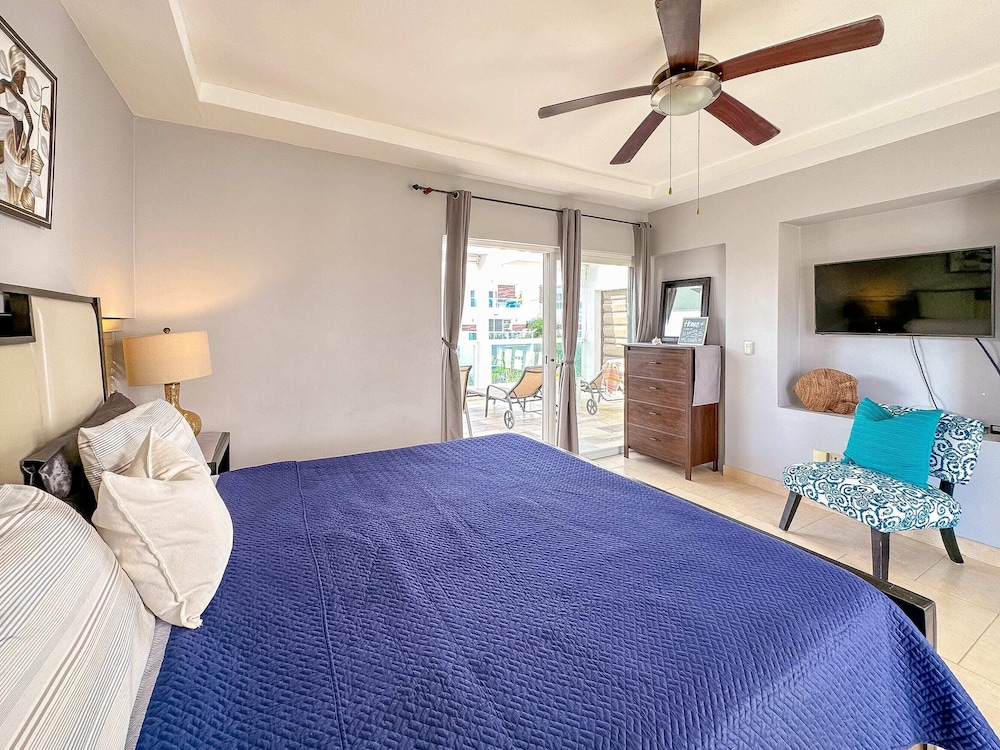 Luxury Vacation Rental Costa Hermosa view 5