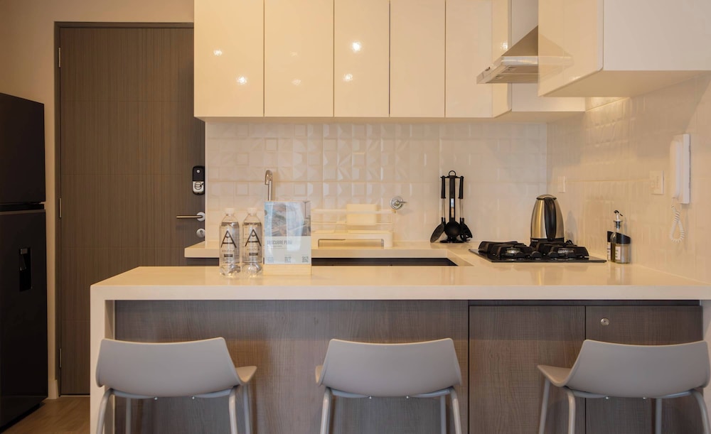 w Cozy 2BR w Balcony in Miraflores