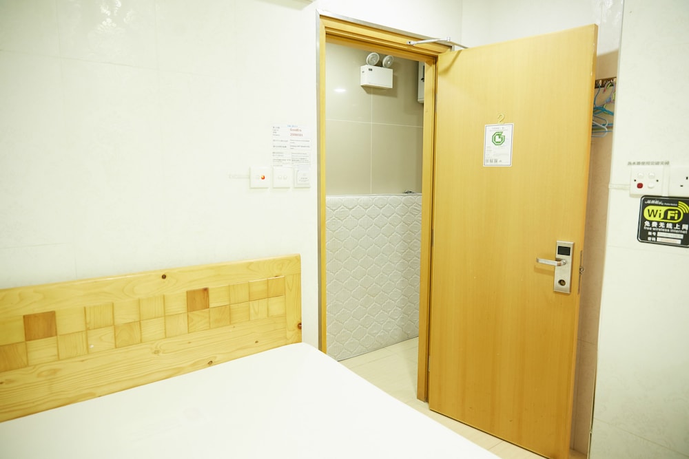 Me Easy Hostel