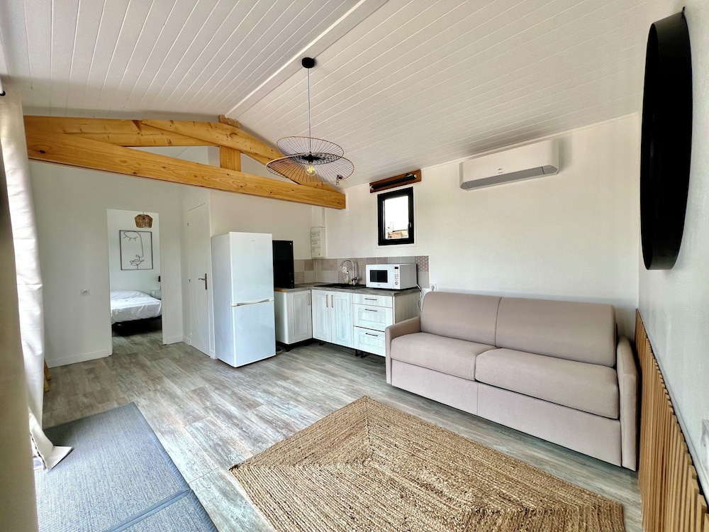 NUIKI Lodges