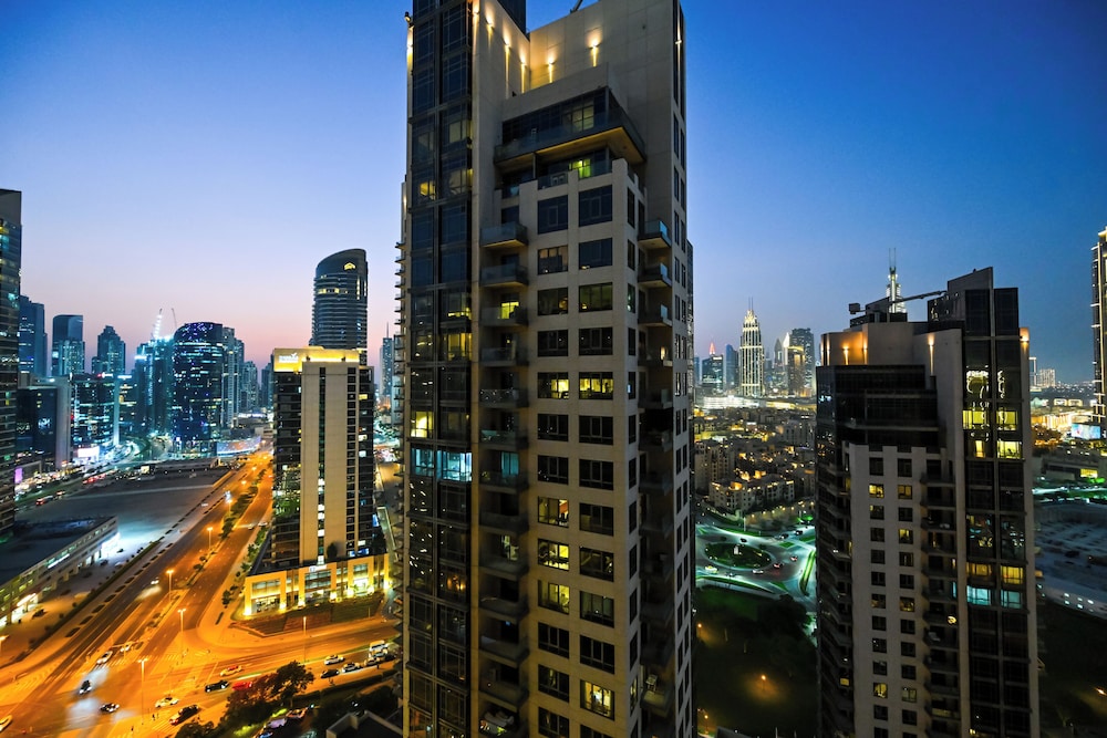 Elite Downtown Residence 2