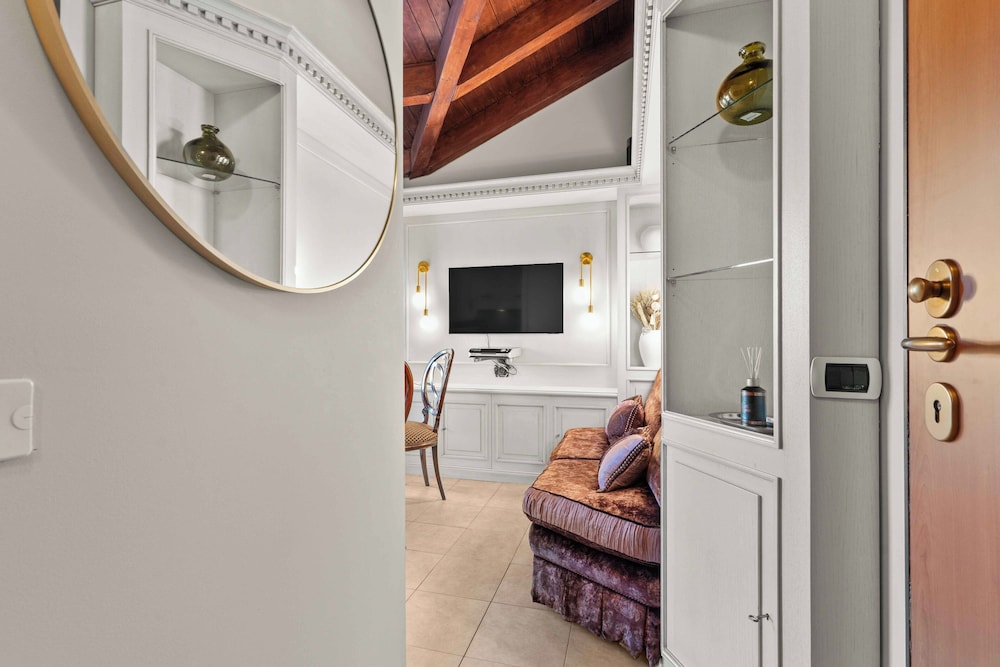 Stylish Penthouse in Sesto San Giovanni