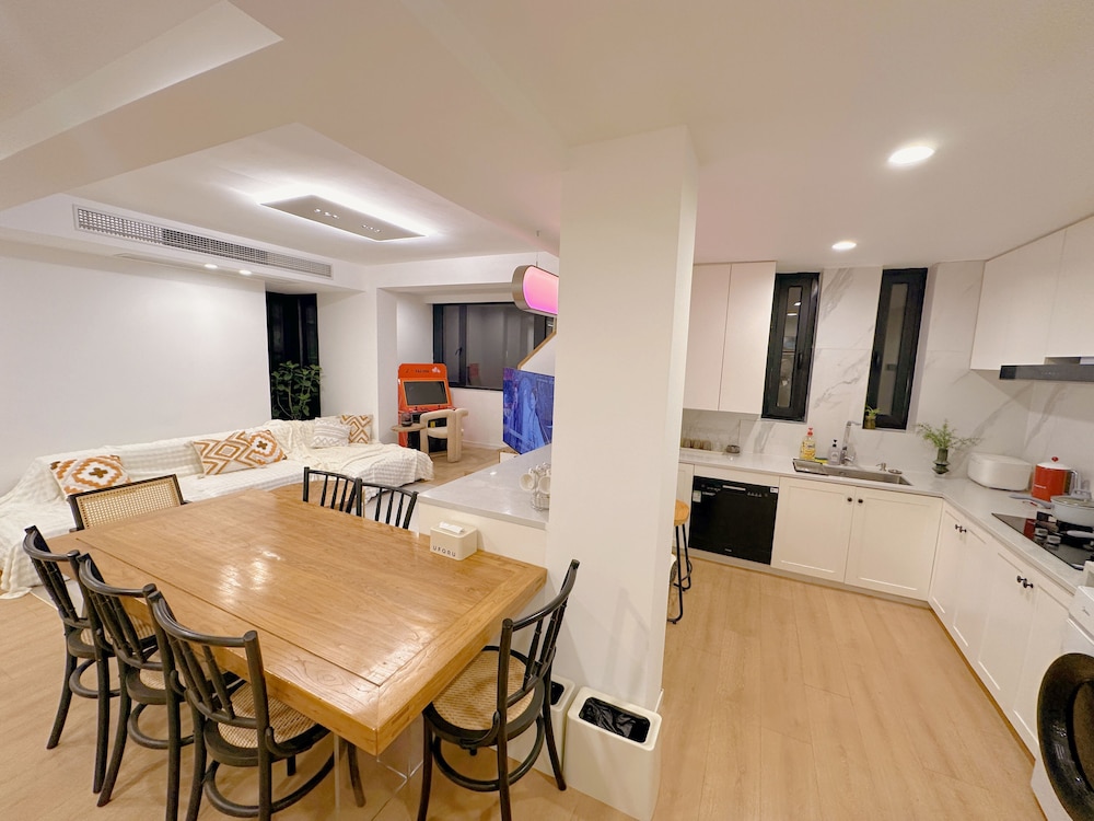 ZHome-Gingkgo Garden Four bedrooms