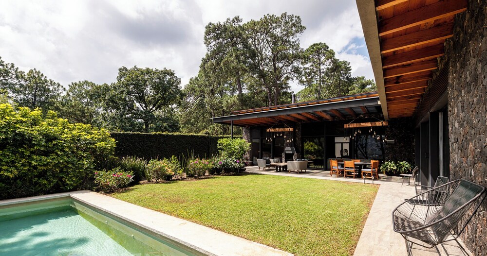 Pedacito de Lago - Lakeview Home
