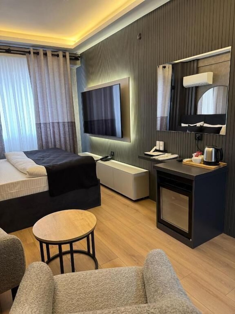 INN CITY PARK HOTEL