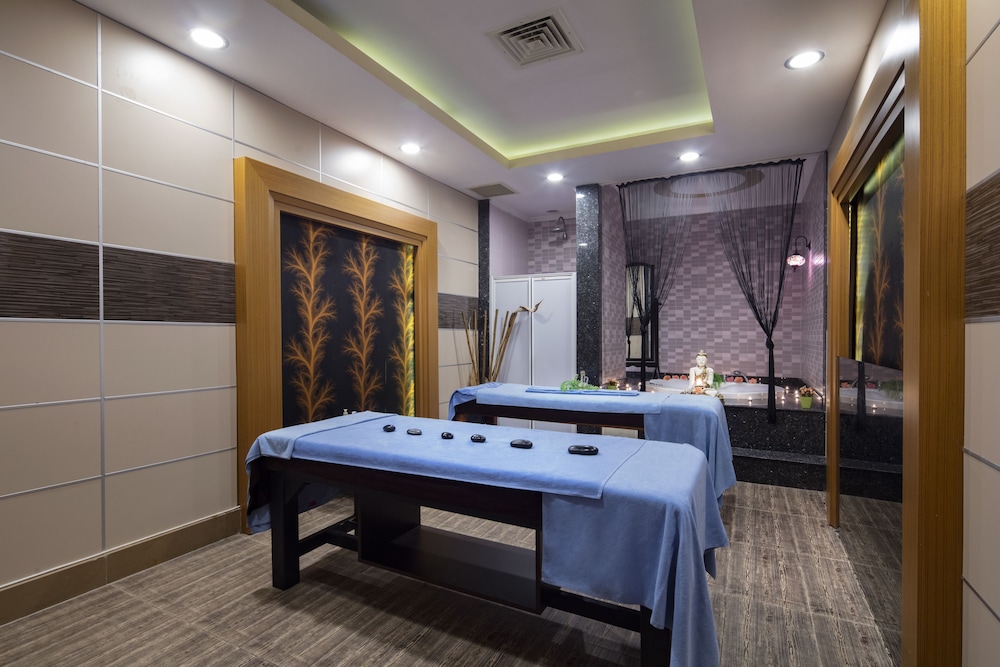 Aydinbey King's Palace & Spa -Ultra All Inclusive