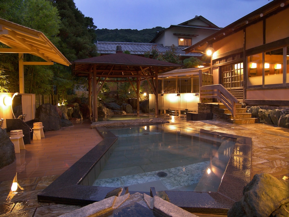 Atami Sekitei