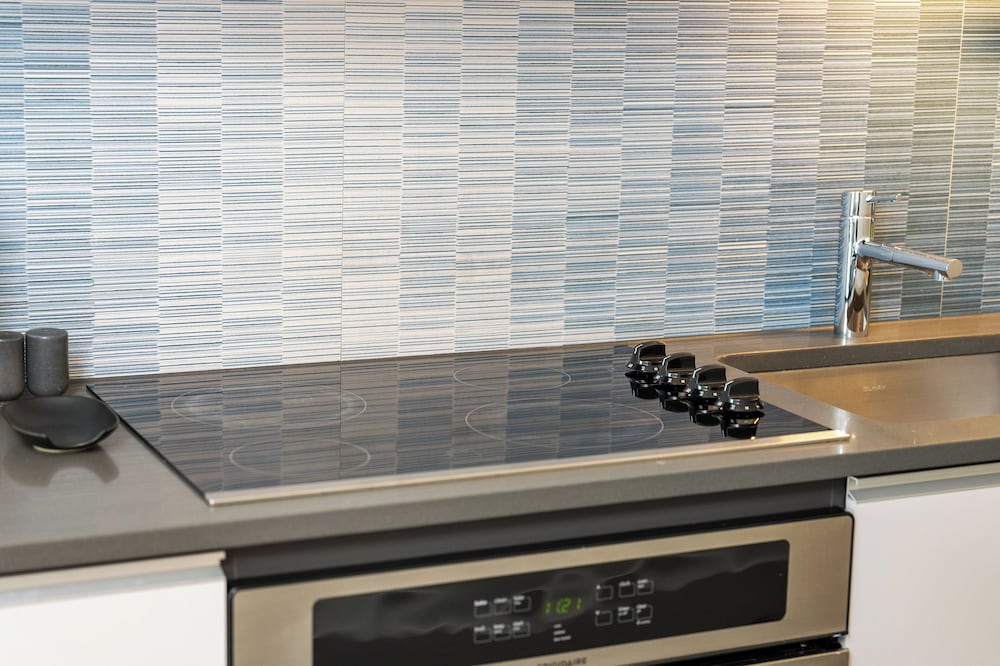 Luxury Apartments by Hyatus Downtown Boston