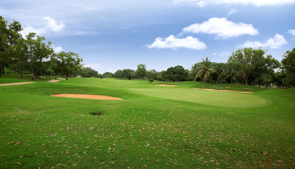 Eagleton - The Golf Resort