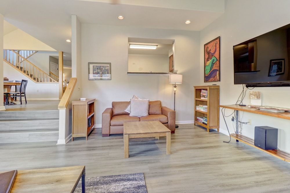 Legends 11 5 Bedroom Townhouse