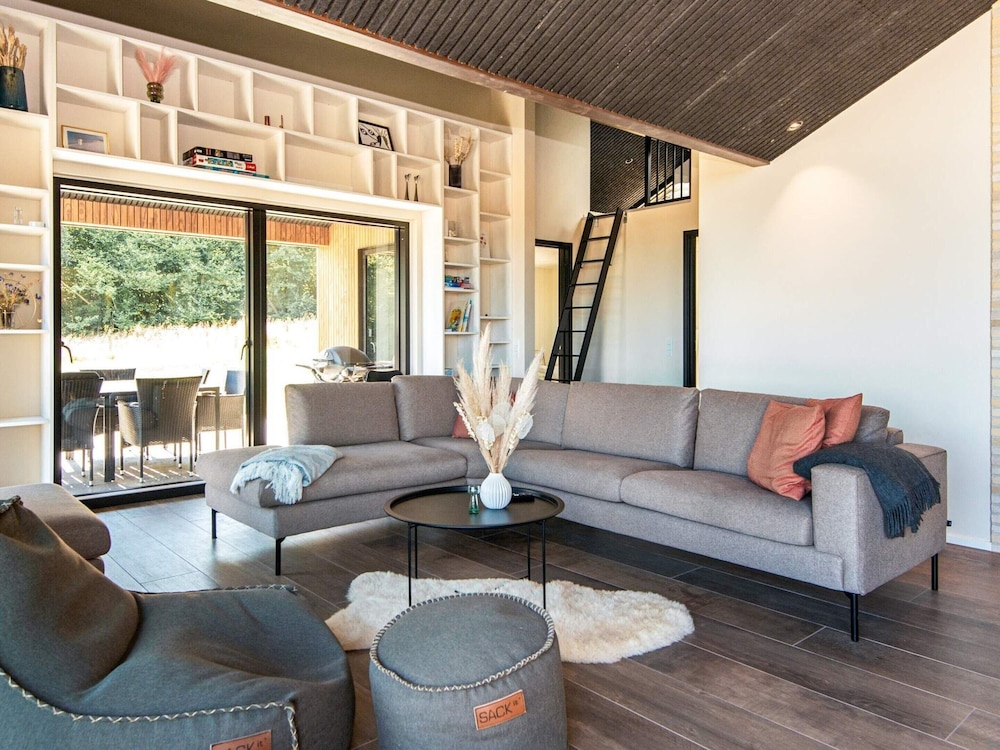 Panoramic Retreat With Pool - By Traum Ferienwohnungen view 3