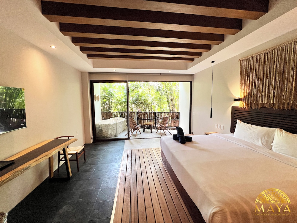 Adora Tulum H-05 1BR Condo