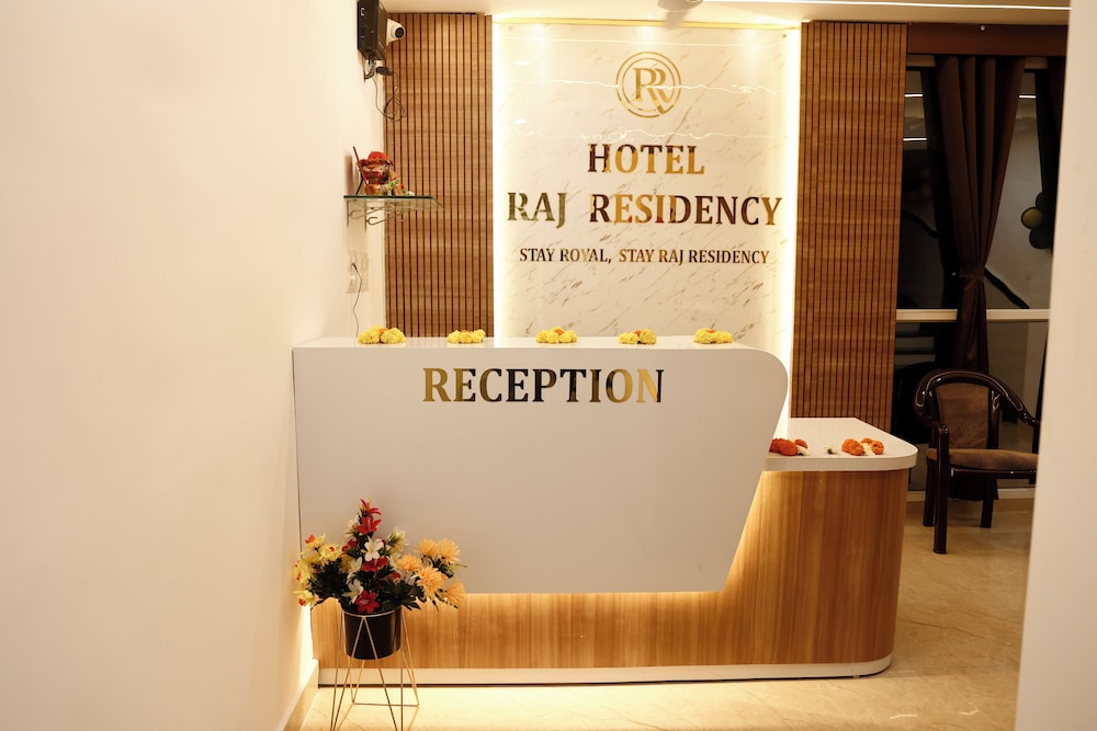 Hotel Raj Residency