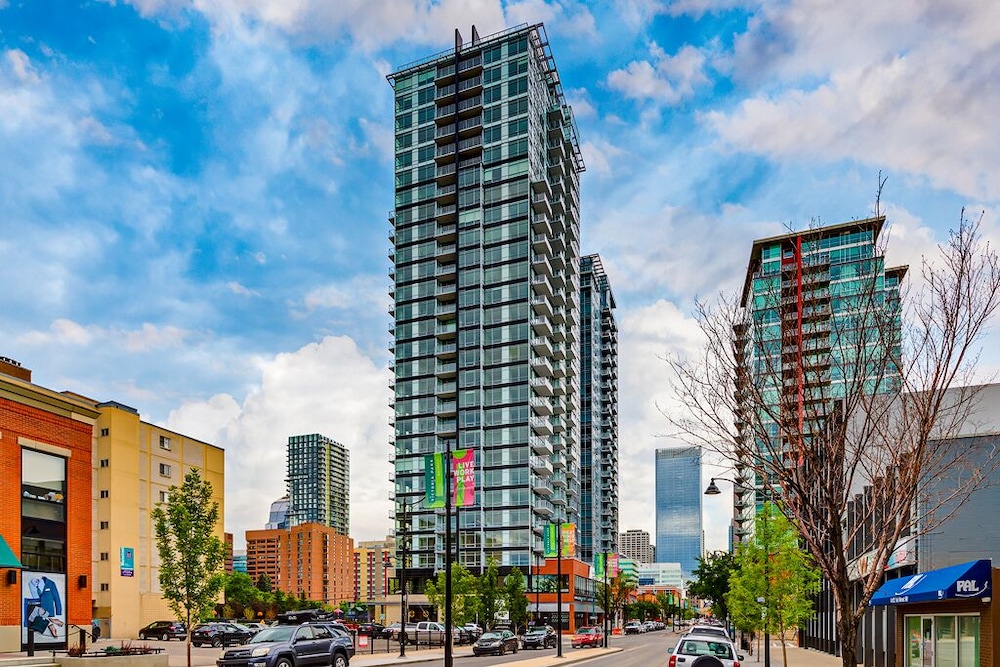 Corporate Stays Underwood Apartments - Image 1