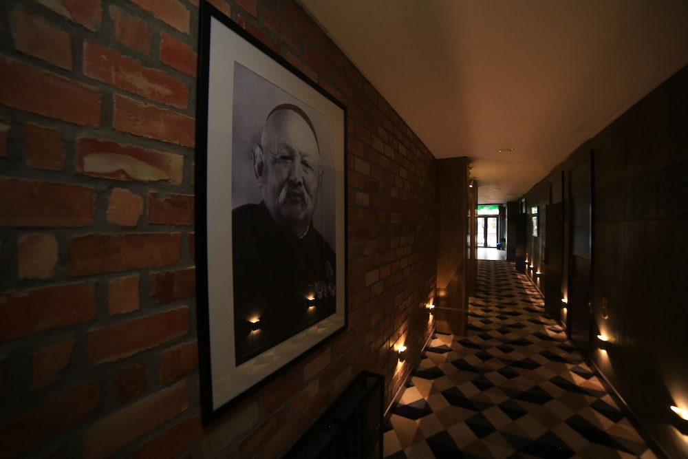 Bugu Hotel Bishkek 95