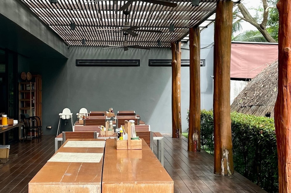 Zensala Riverpark Resort
