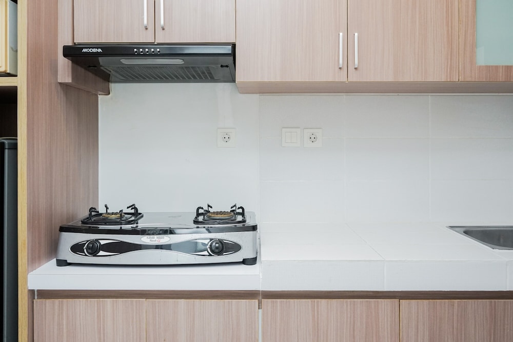 Comfortable Studio Apartment At Scientia Residence