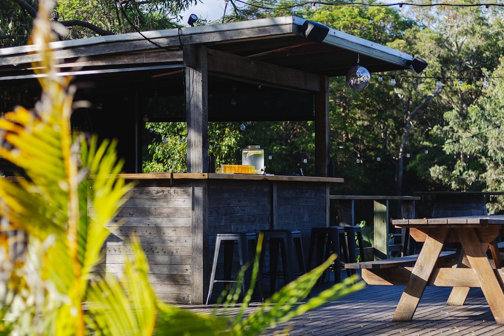 Surfaris Retreat
