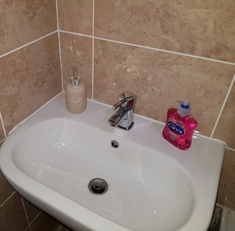 Hinde Holiday Home