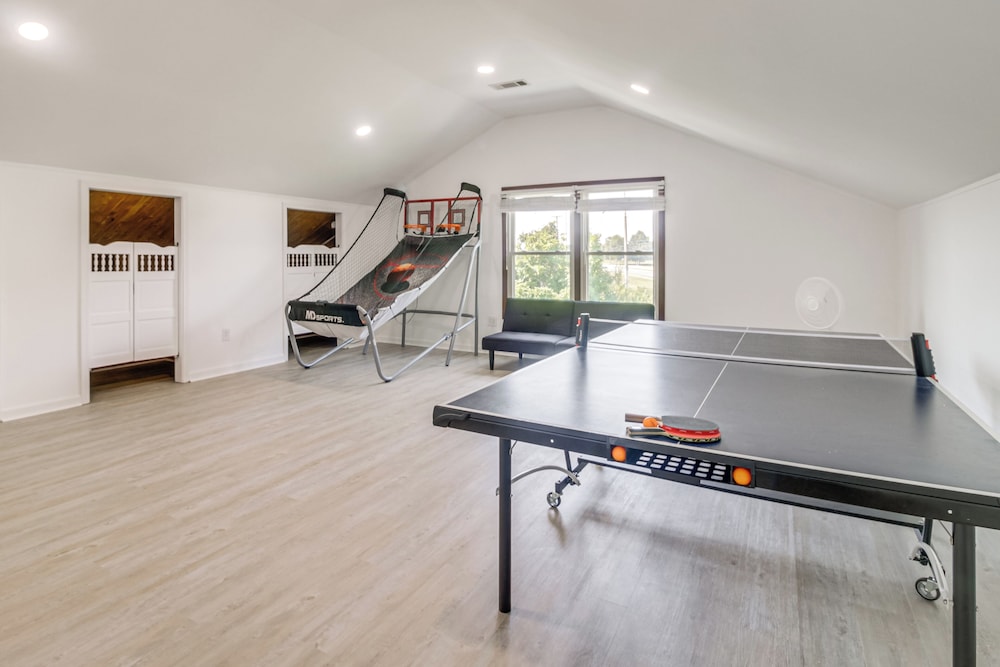 Spacious Home w/ Game Room, 2 Mi to Concord Mills!