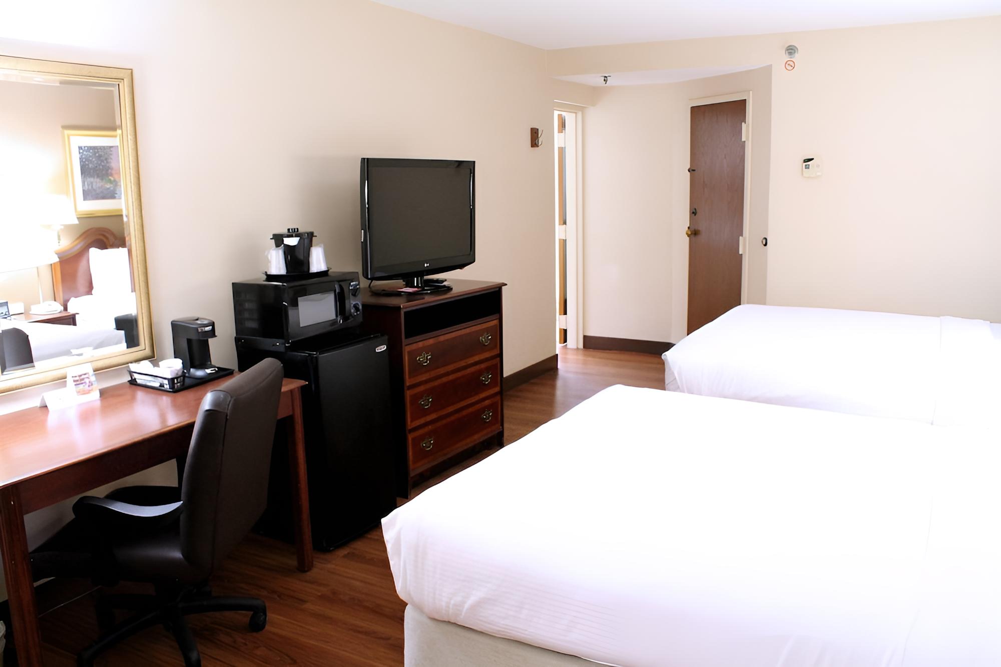 Cape Girardeau Vacations - Auburn Place Hotel And Suites - Property Image 12