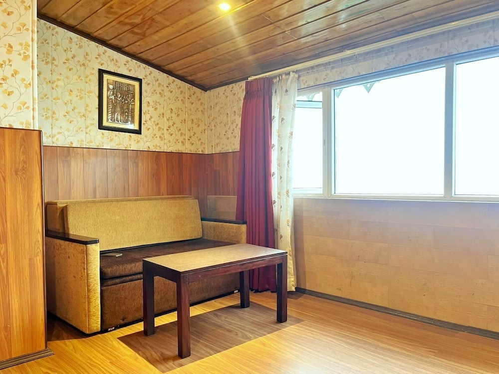Mount Thistle Boutique Hotel