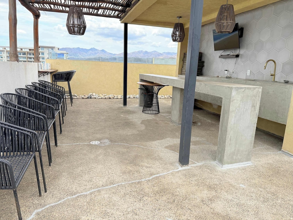 Amoara 301 Bohemian Rooftop