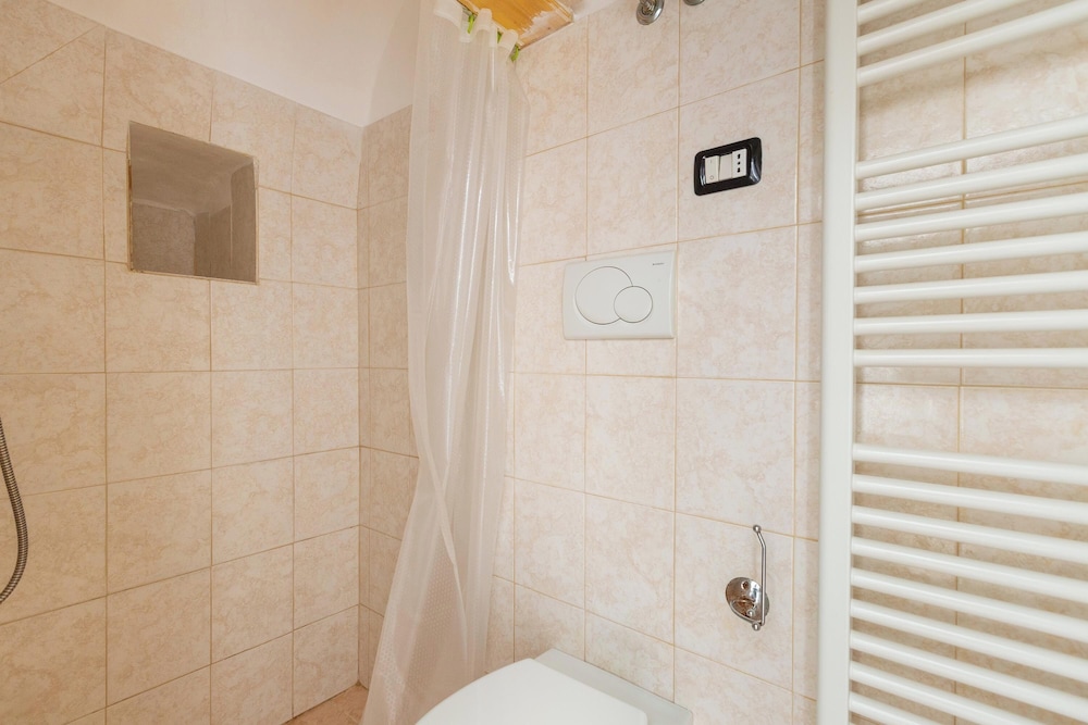 4098 Alcova Barone by Barbarhouse view 3