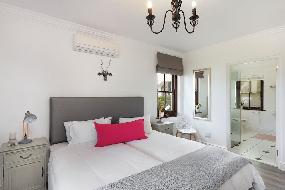 Winelands Golf Lodges at De Zalze