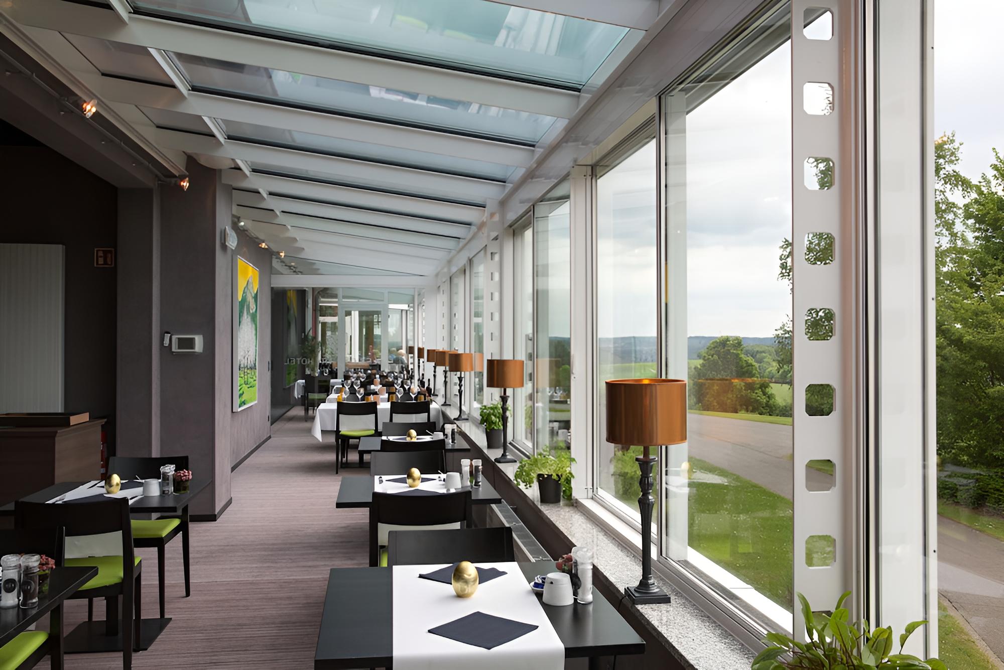 Golf & Country Hotel