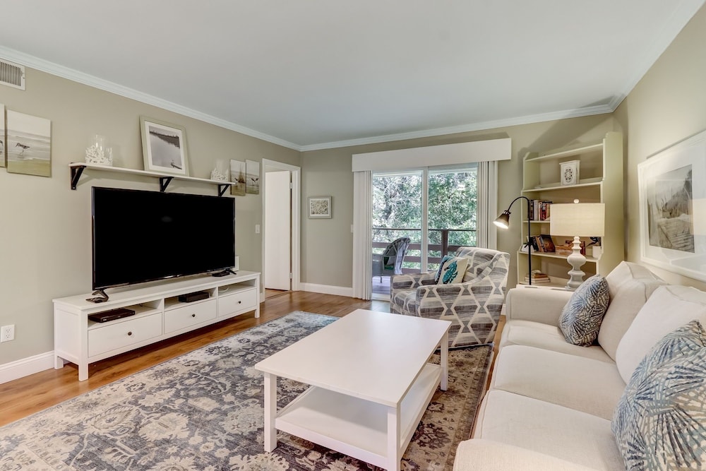 Amelia Landings 9e 2 Bedroom Condo