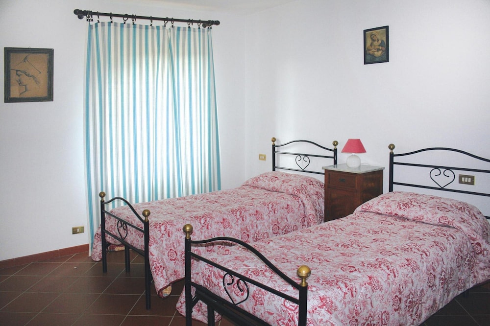 Apartment in Chiusdino photo 3