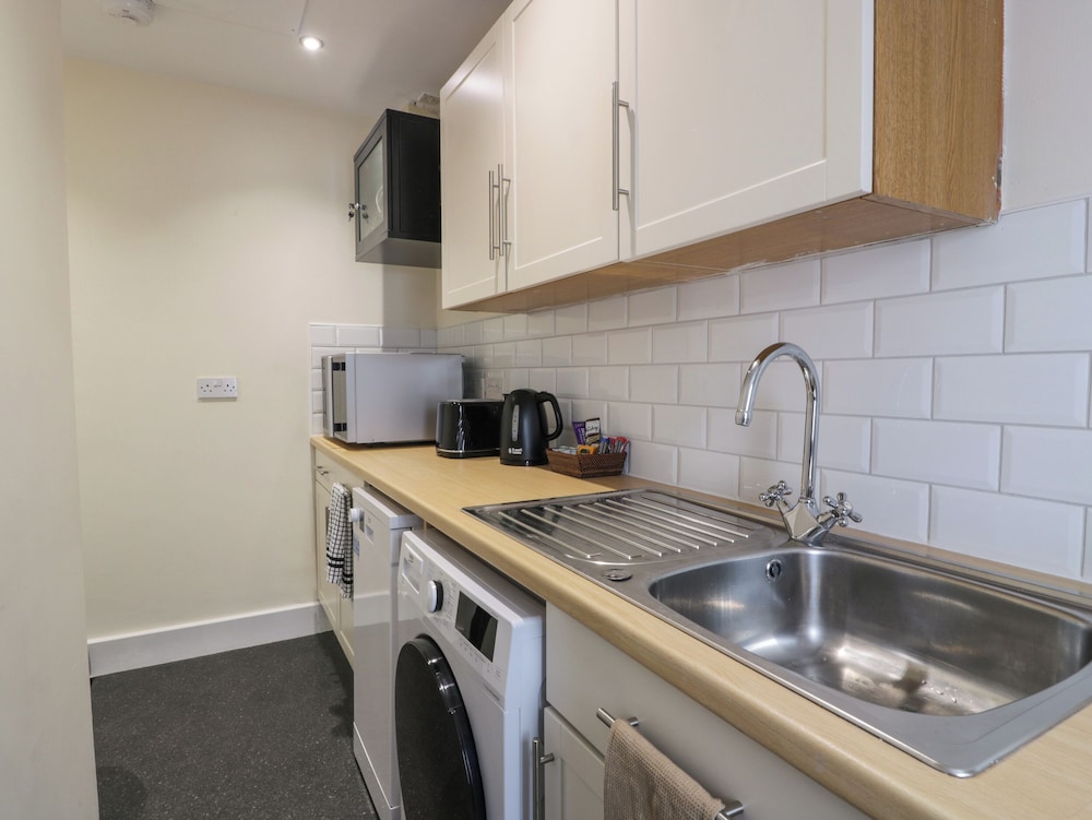 West Morton Suite