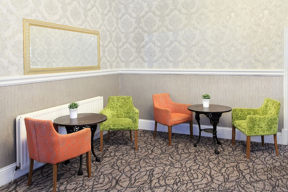 Hartlepool Vacations - The Marine Hotel - Property Image 2