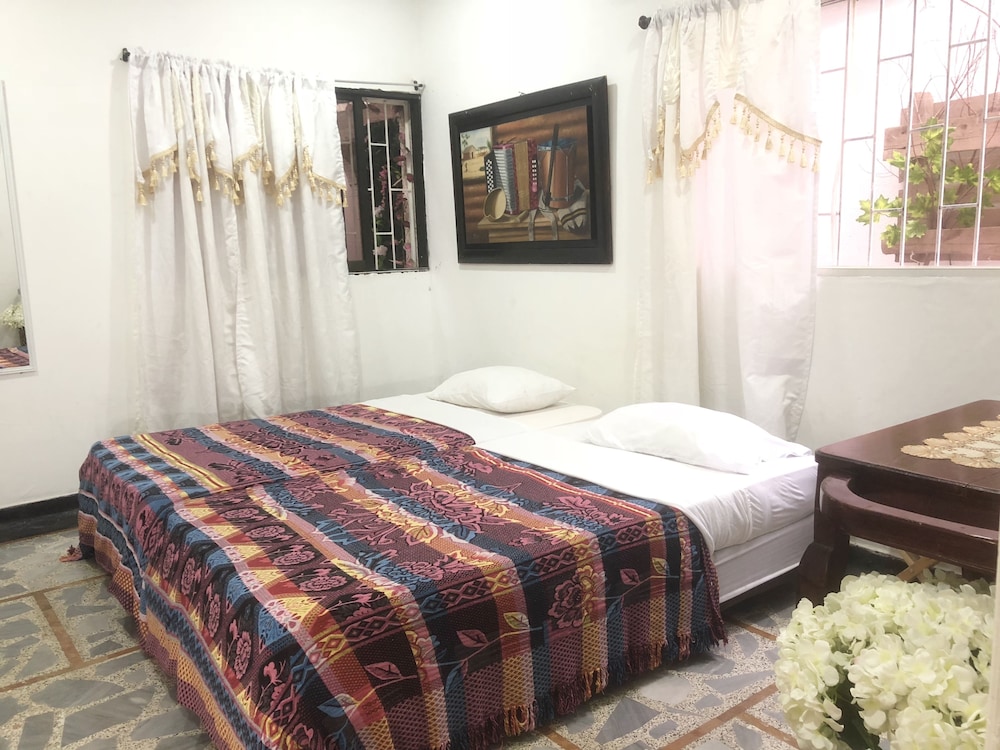 Casa Blanca Just For Travelers