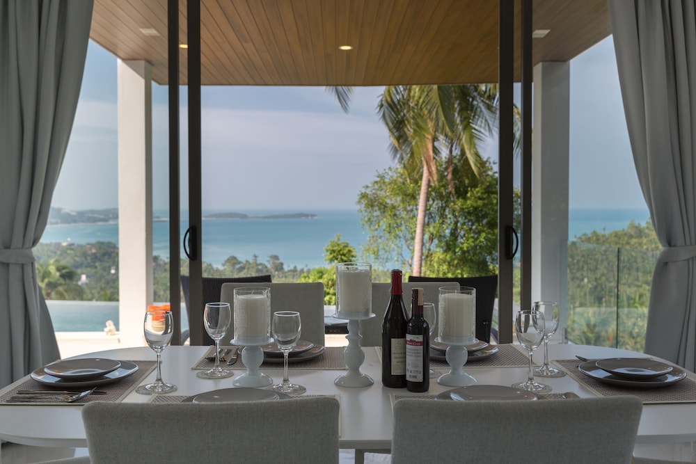 Maple Villa 3 Bedrooms Seaview