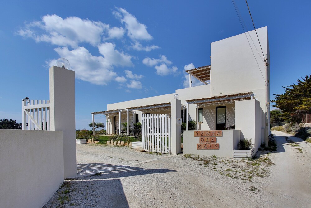 casa vacanze senia del rais view 2
