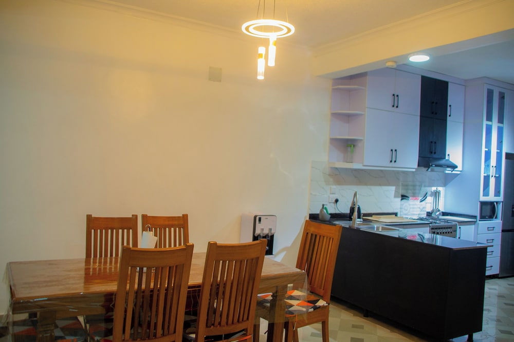 Rond Point Gorilla Boutique & Apartments