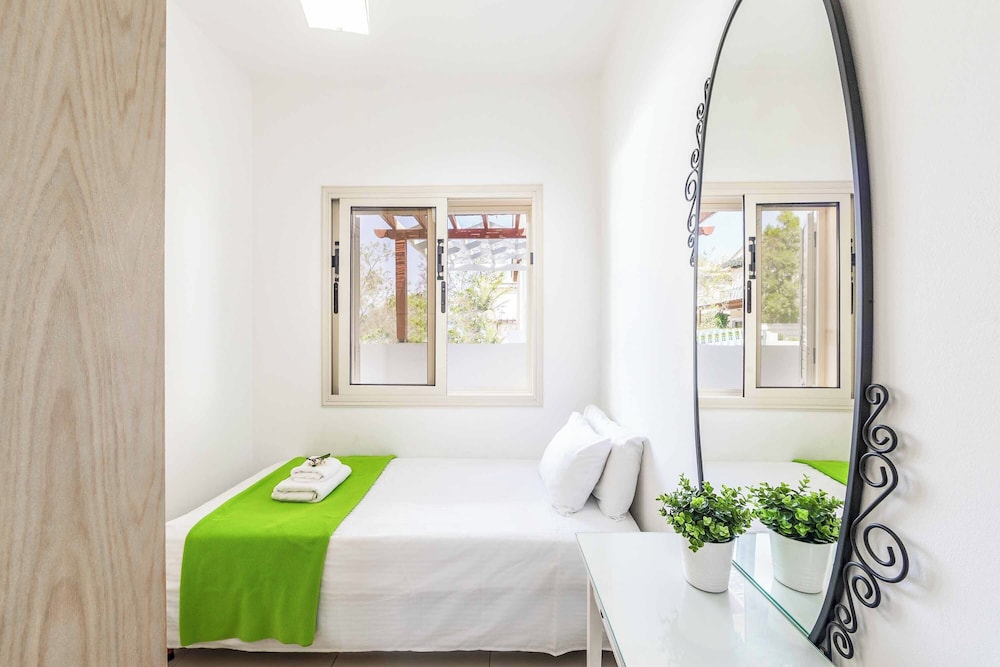 Protaras Artisan Seafront Villa 6