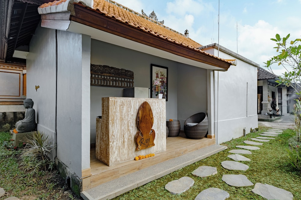 Ray Guest House